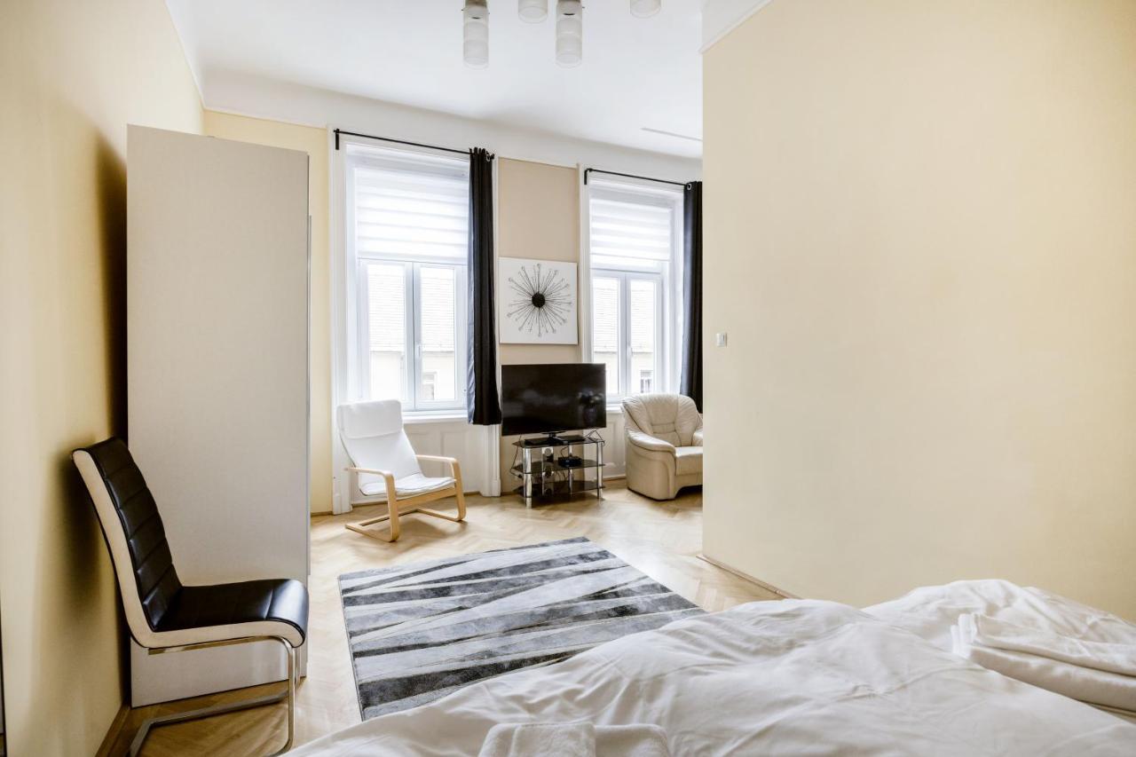 Bubbles Apartment Budapest Exterior photo